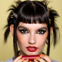 Labial Mate en Barra Escándalo